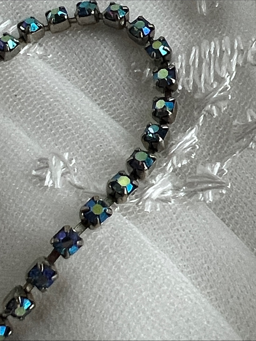 Blue Crystal Leaf Choker Necklace - Picture 4 of 7